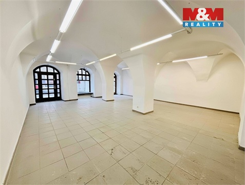 Pronájem obchodních prostor, 360 m² 2