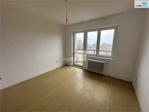 Pronájem bytu 4kk, 85 m² 0