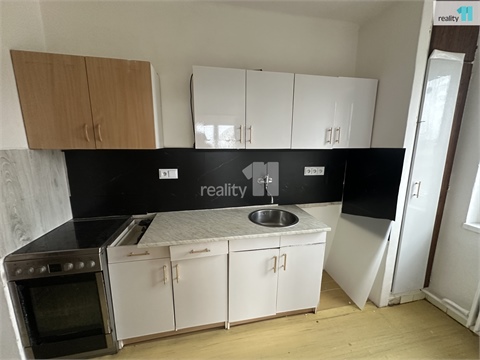 Pronájem bytu 4kk, 85 m² - 2