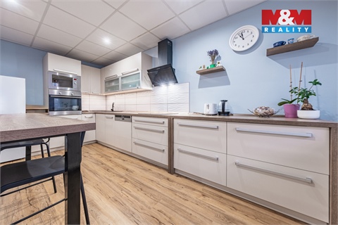 Prodej bytu 3kk, 72 m² - 0