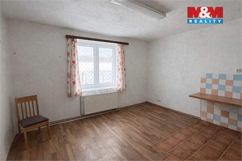 Prodej rodinného domu, 252 m² - 2