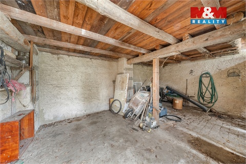 Prodej rodinného domu, 90 m² - 20