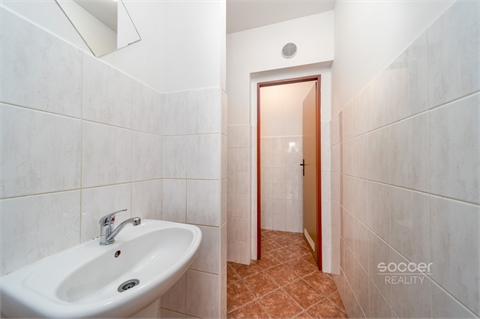 Pronájem kanceláře, 30 m² 12