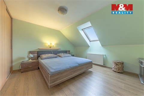 Prodej rodinného domu, 130 m² - 14