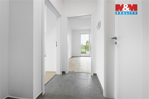 Pronájem bytu 2kk, 45 m² 2