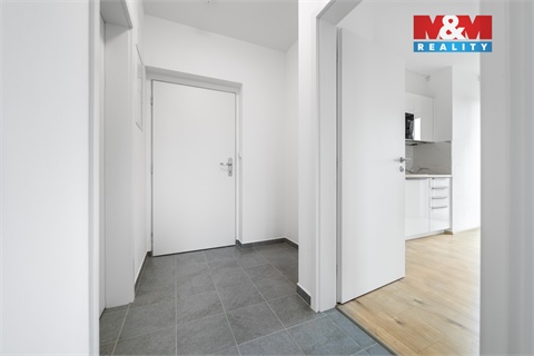 Pronájem bytu 2kk, 45 m² - 2