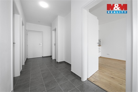 Pronájem bytu 2kk, 66 m² - 4