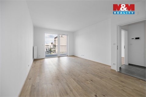 Pronájem bytu 2kk, 66 m² 10