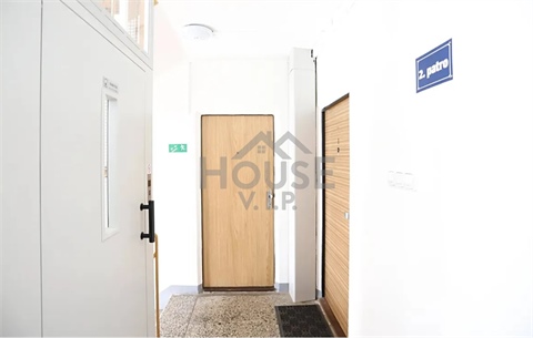 Prodej bytu 3kk, 45 m² 24