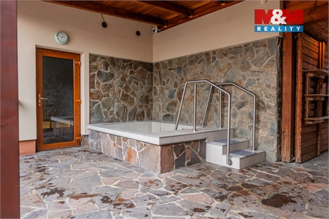 Prodej rodinného domu, 533 m² - 22