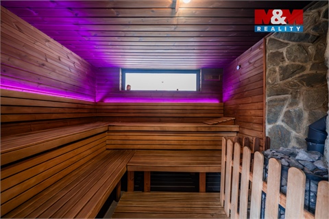 Prodej rodinného domu, 533 m² 26