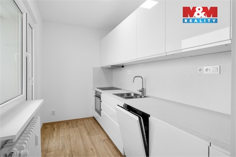 Prodej bytu 2+1, 62 m² 2