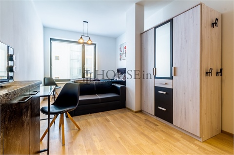 Pronájem bytu 1kk, 17 m² - 0