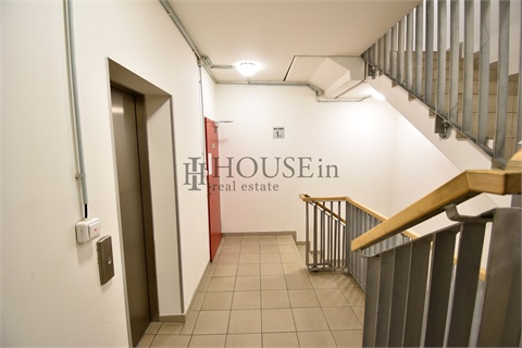 Pronájem garáže, 12 m² - 4