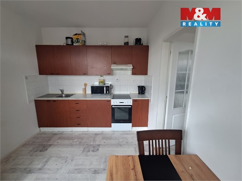 Pronájem bytu 1+1, 29 m² - 0