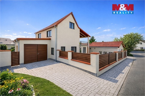 Prodej rodinného domu, 92 m² 8