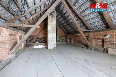 Prodej rodinného domu, 482 m² - 6