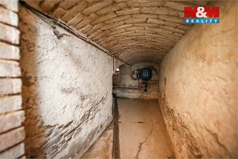 Prodej rodinného domu, 482 m² - 14