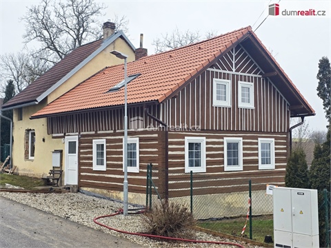 Pronájem rodinného domu, 170 m² 0