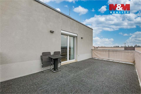 Prodej bytu 4kk, 82 m² - 26