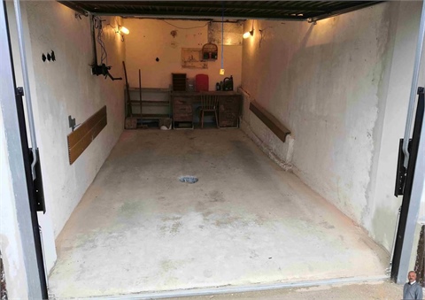 Pronájem garáže, 20 m² - 0