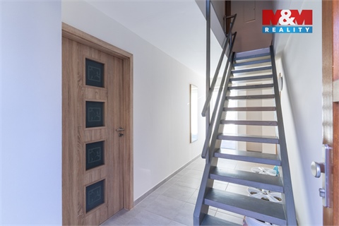 Prodej rodinného domu, 179 m² 18