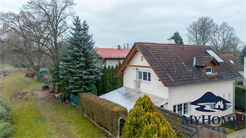 Prodej rodinného domu, 115 m² - 6