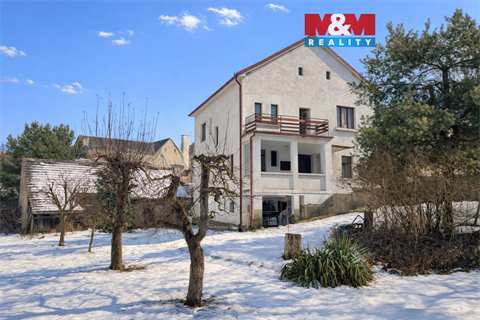 Prodej rodinného domu, 195 m² 0