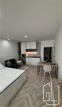 Pronájem bytu 1kk, 38 m² - 0