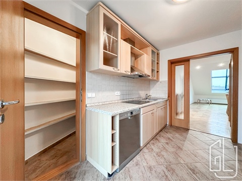 Pronájem bytu 4+1, 139 m² 10