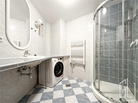 Pronájem bytu 4+1, 139 m² 6