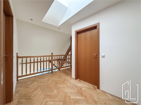 Pronájem bytu 4+1, 139 m² 12