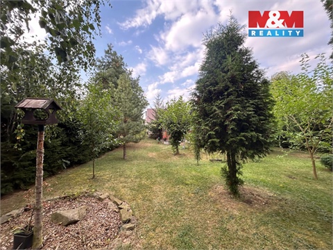 Prodej stavebního pozemku, 1 044 m² 4