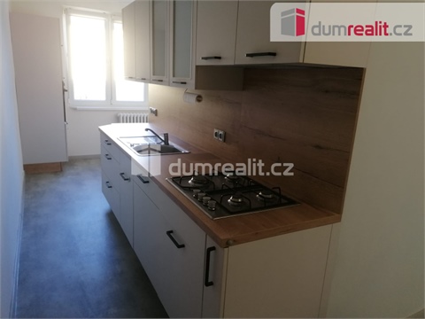 Pronájem bytu 2+1, 61 m² 0