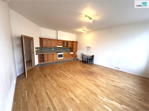 Pronájem bytu 2kk, 82 m² 2