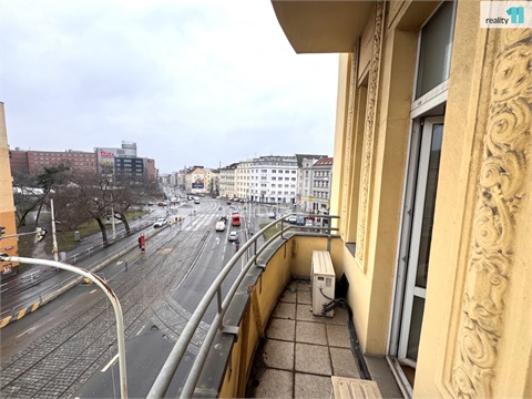 Pronájem bytu 2kk, 82 m² 8