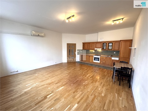 Pronájem bytu 2kk, 87 m² - 0