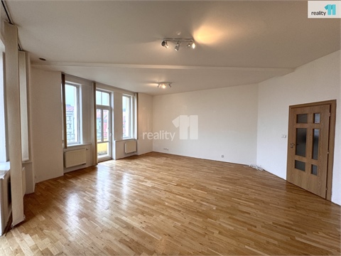 Pronájem bytu 2kk, 87 m² 2