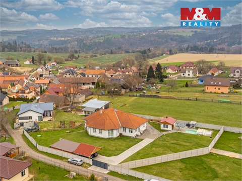 Prodej rodinného domu, 285 m² - 2