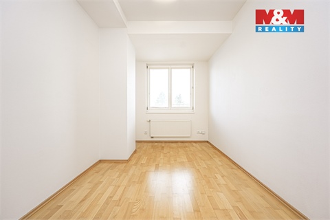 Prodej bytu 4kk, 94 m² 8