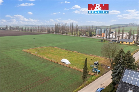 Prodej stavebního pozemku, 1 953 m² 0