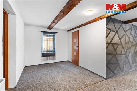 Prodej rodinného domu, 342 m² 10