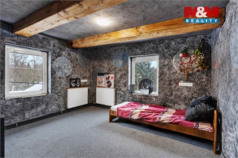 Prodej rodinného domu, 342 m² - 2