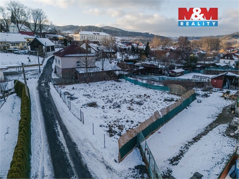 Prodej stavebního pozemku, 737 m² 2