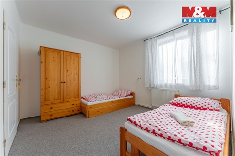 Prodej rodinného domu, 260 m² - 26