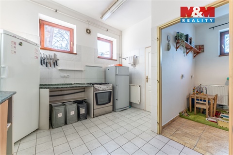 Prodej rodinného domu, 260 m² 8