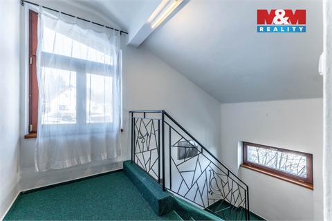 Prodej rodinného domu, 260 m² 24