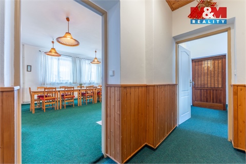 Prodej rodinného domu, 260 m² 20