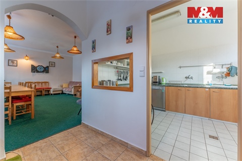 Prodej rodinného domu, 260 m² 6