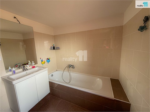 Prodej rodinného domu, 140 m² - 6